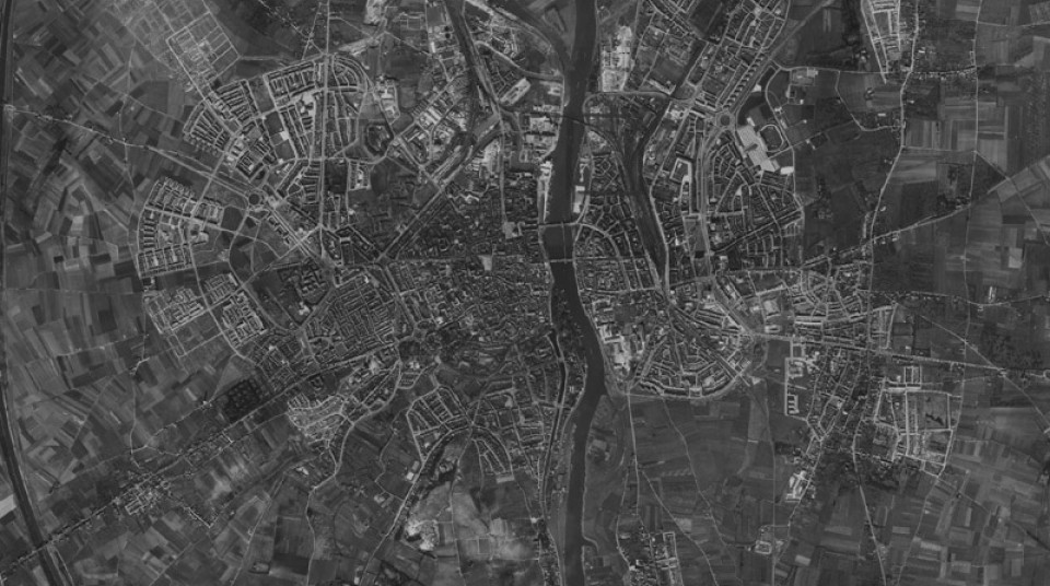 Luchtfoto Dotka Maastricht 1965