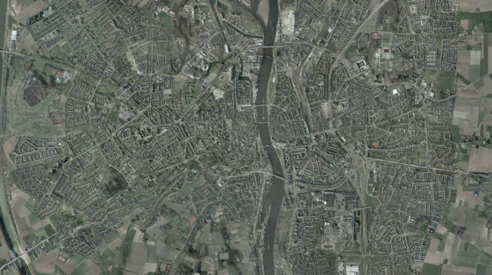 Luchtfoto Dotka Maastricht 2011