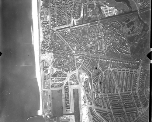 1933 luchtfoto Den Haag