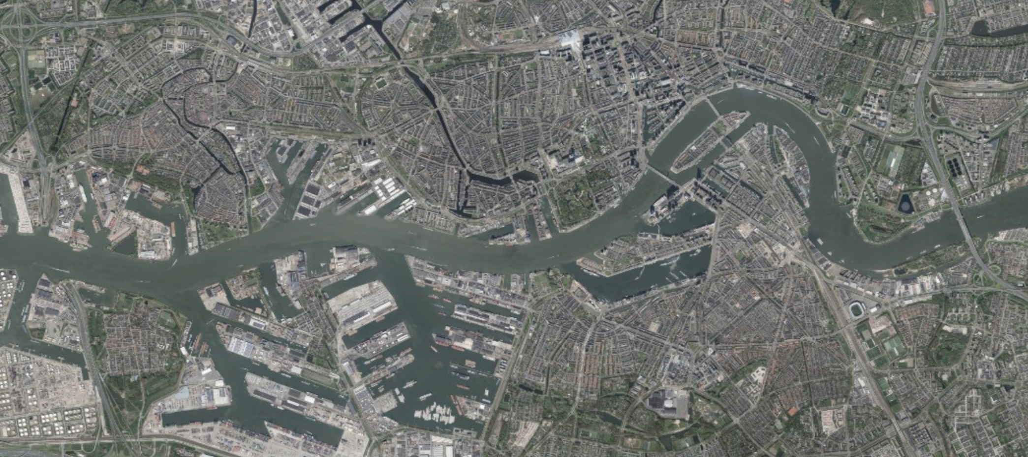 Rotterdam_luchtfoto_2023